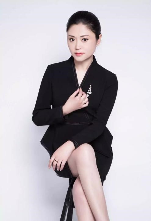 杜燕子.jpg