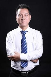 何盛斌.jpg