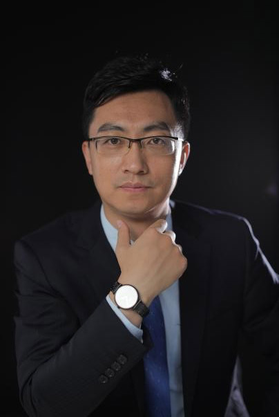 周琦.jpg