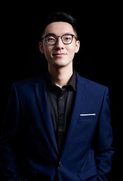 李山石.jpg