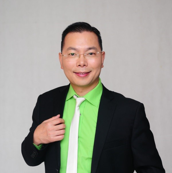 袁浩明.jpg