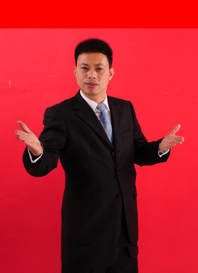 向勇.jpg