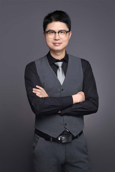 杨弘宇老师