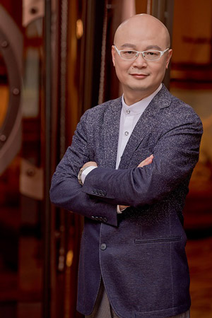 梁伟权老师