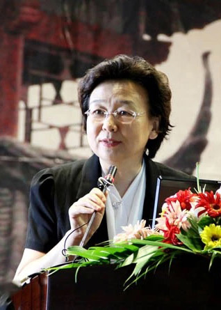 刘玲玲.jpg